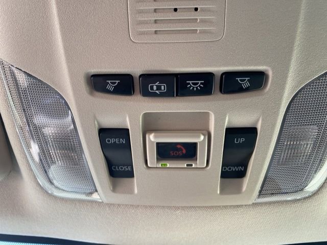 Used 2022 Toyota Corolla XLE image 22