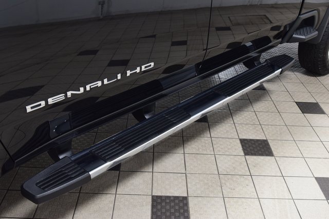 Used 2023 GMC Sierra 2500 Denali w/ Denali Ultimate Package image 31