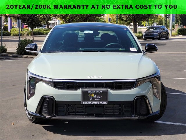 New 2025 Kia K4 GT-Line image 2