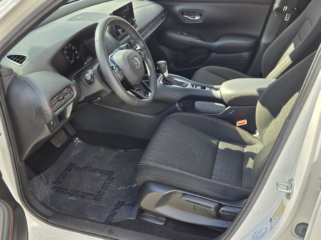 Certified 2024 Honda HR-V Sport image 11
