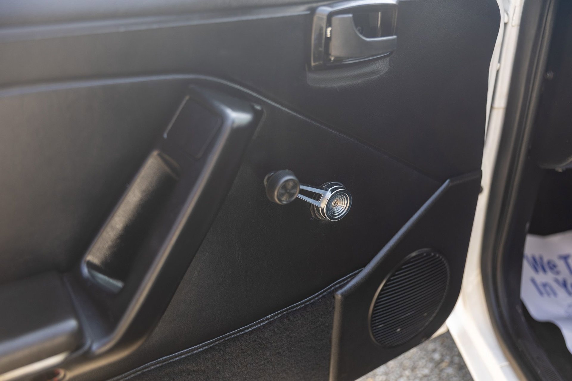 Used 1987 Ford Mustang LX image 32