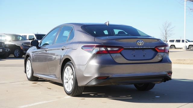 Used 2024 Toyota Camry LE image 7