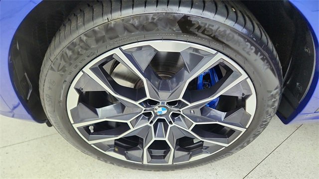 Used 2026 BMW X7 M60i image 64