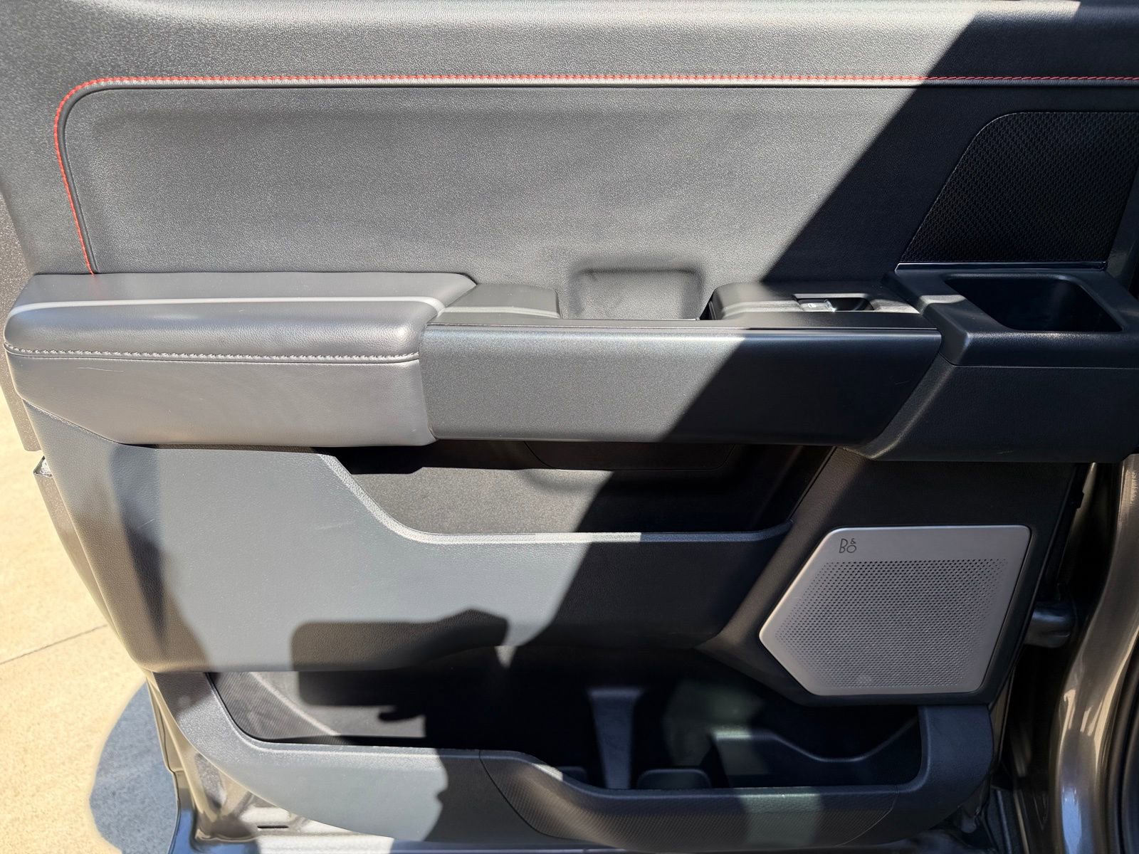 Used 2025 Ford F150 Raptor AWD/4WD image 23