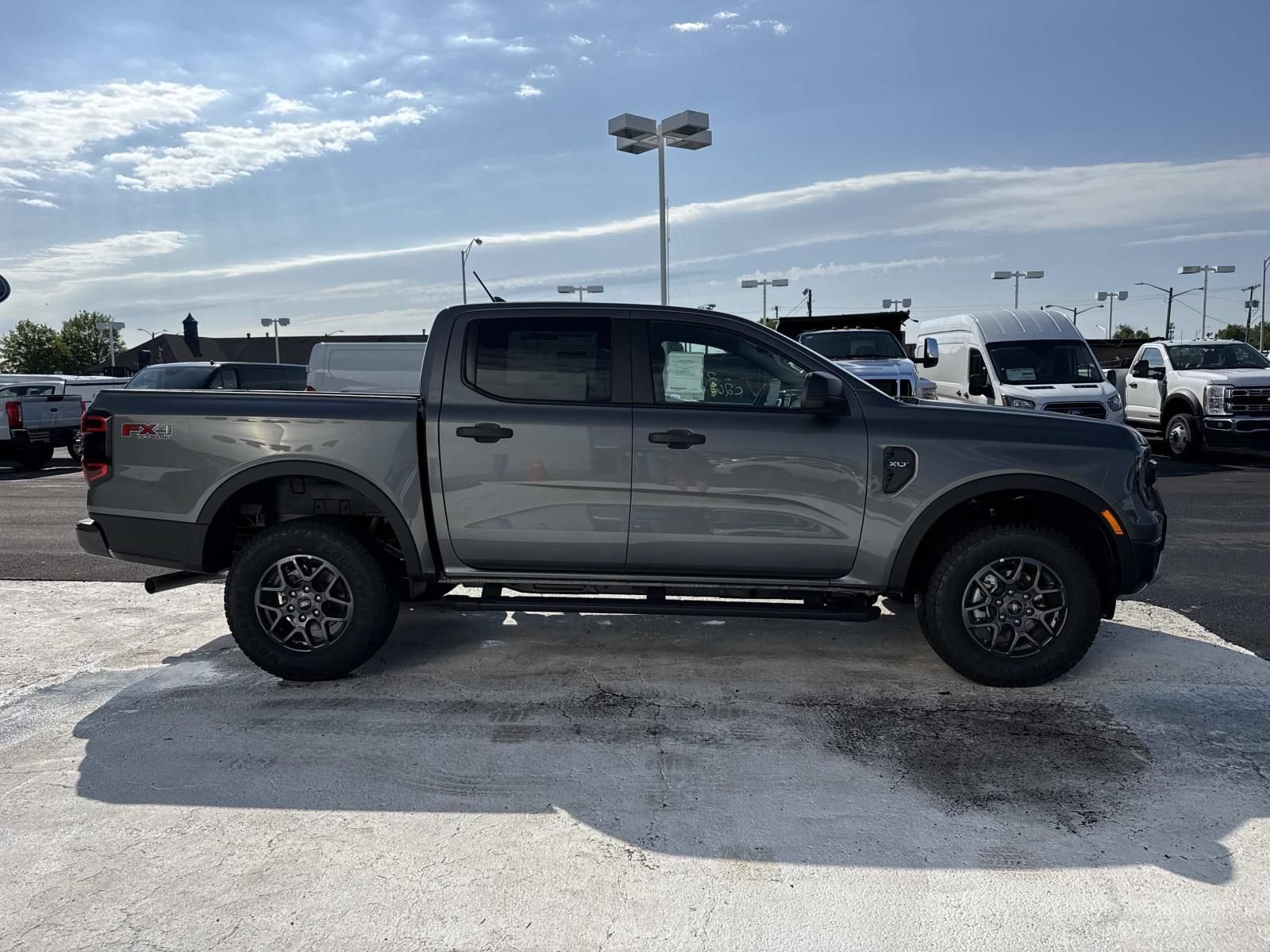 New 2026 Ford Ranger XLT w/ FX4 Off-Road Package AWD/4WD image 2