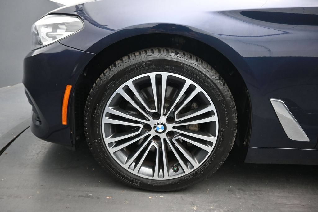 Used 2018 BMW 530i xDrive AWD/4WD image 52