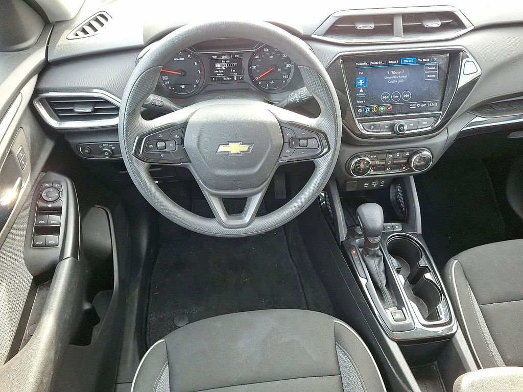Used 2023 Chevrolet TrailBlazer LT w/ Convenience Package image 10