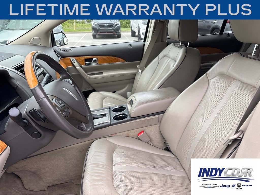 Used 2014 Lincoln MKX FWD w/ Equipment Group 102A image 4