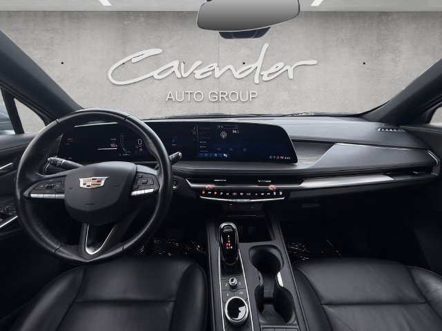 Used 2024 Cadillac XT4 Premium Luxury FWD image 20