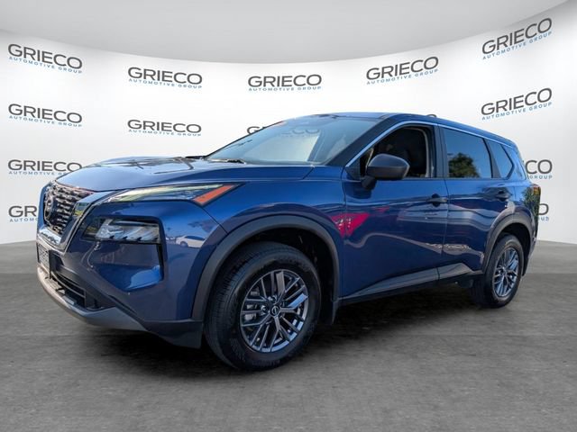 Used 2023 Nissan Rogue S AWD/4WD image 3