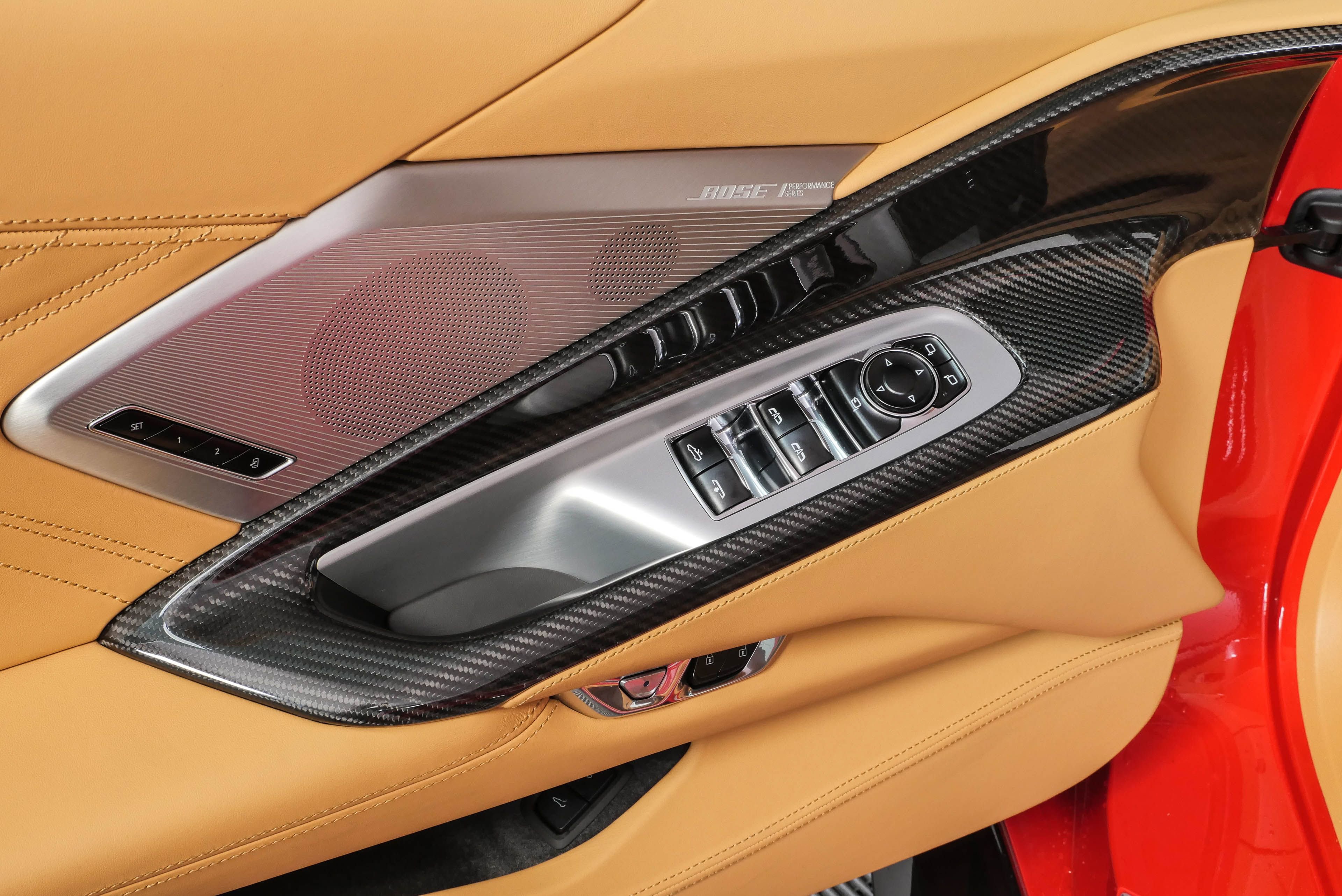 Used 2025 Chevrolet Corvette Z06 RWD image 6