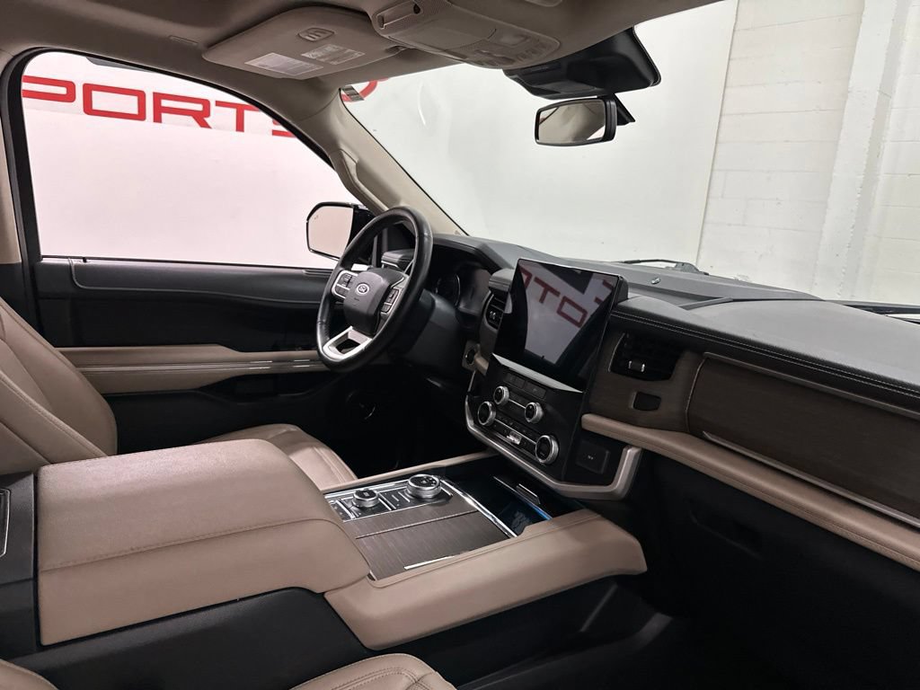 Used 2024 Ford Expedition Max Limited AWD/4WD image 60