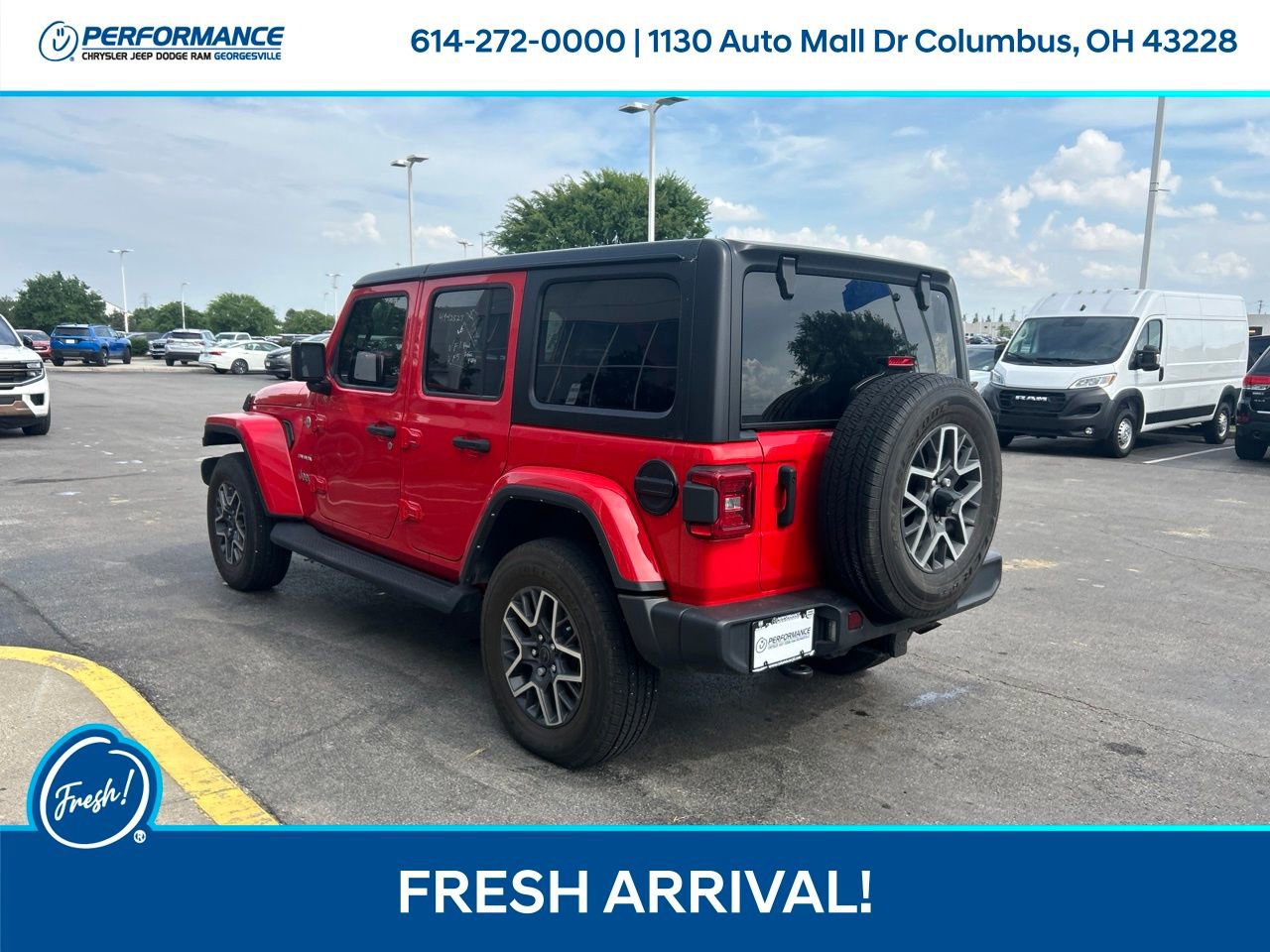 Used 2024 Jeep Wrangler Unlimited Sahara AWD/4WD image 4