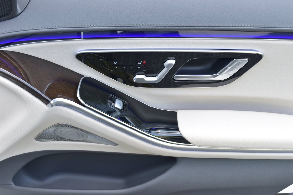 Used 2023 Mercedes-Benz S 500 4MATIC image 44