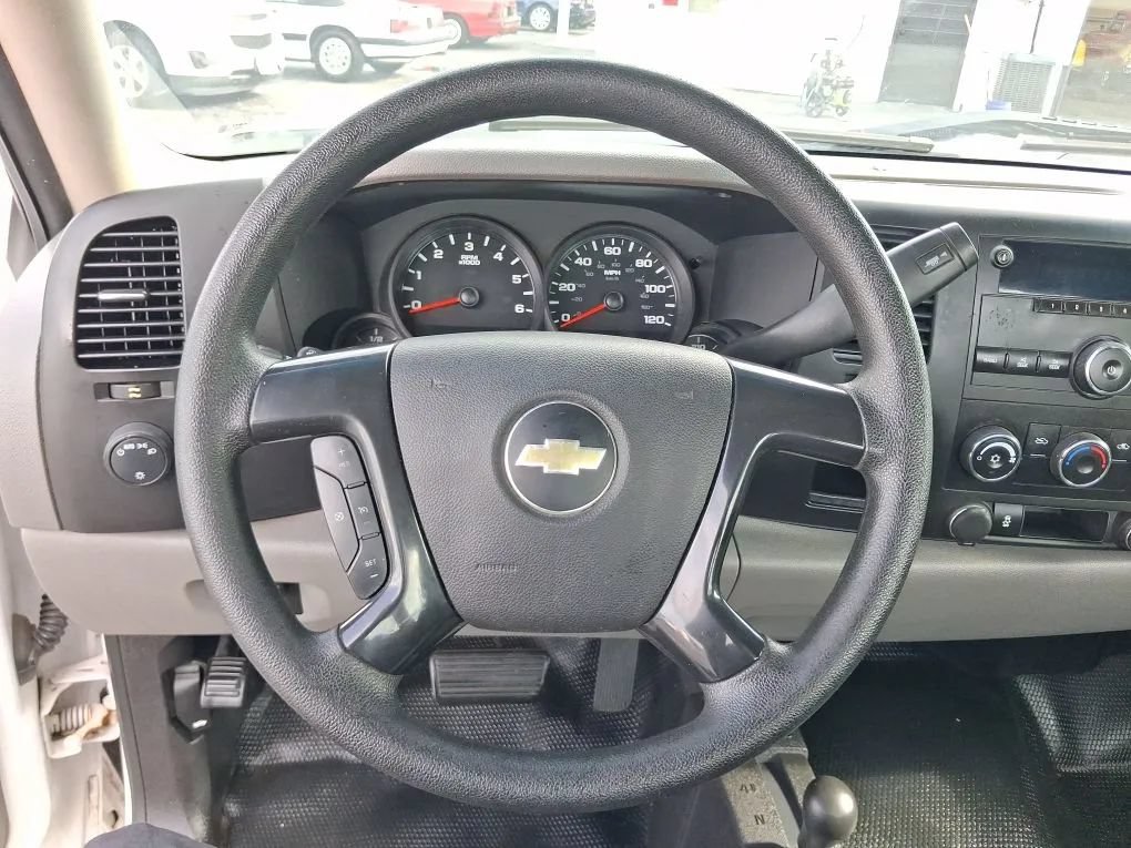 Used 2013 Chevrolet Silverado 1500 W/T AWD/4WD image 23