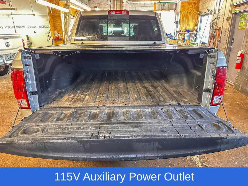 Used 2017 RAM 1500 Big Horn AWD/4WD image 9