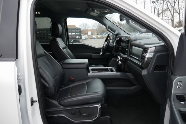 Used 2024 Ford F250 Lariat w/ Lariat Ultimate Package image 28