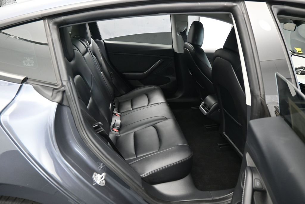 Used 2023 Tesla Model 3 Standard Range RWD image 32