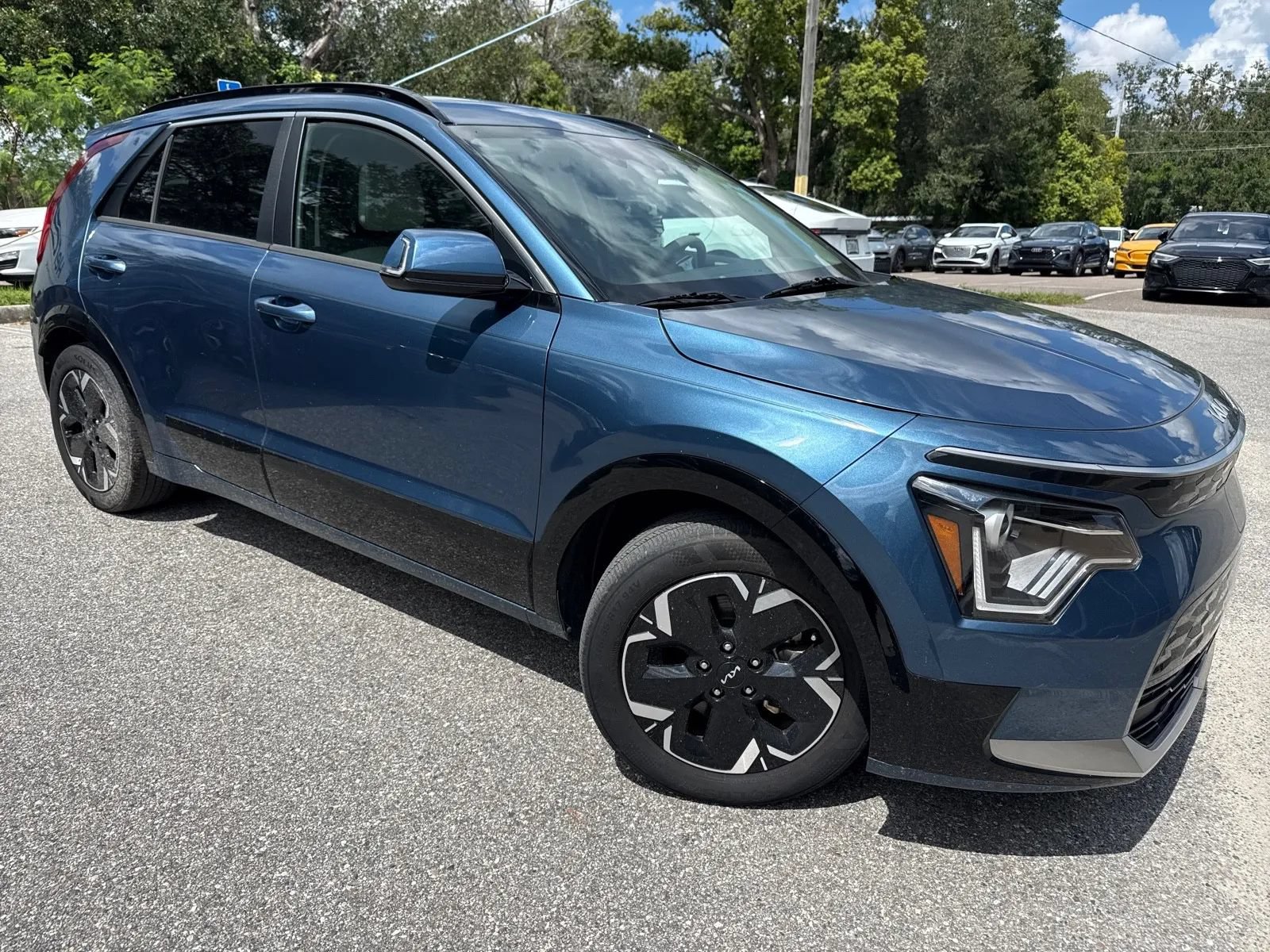 Used 2023 Kia Niro Wind FWD image 6