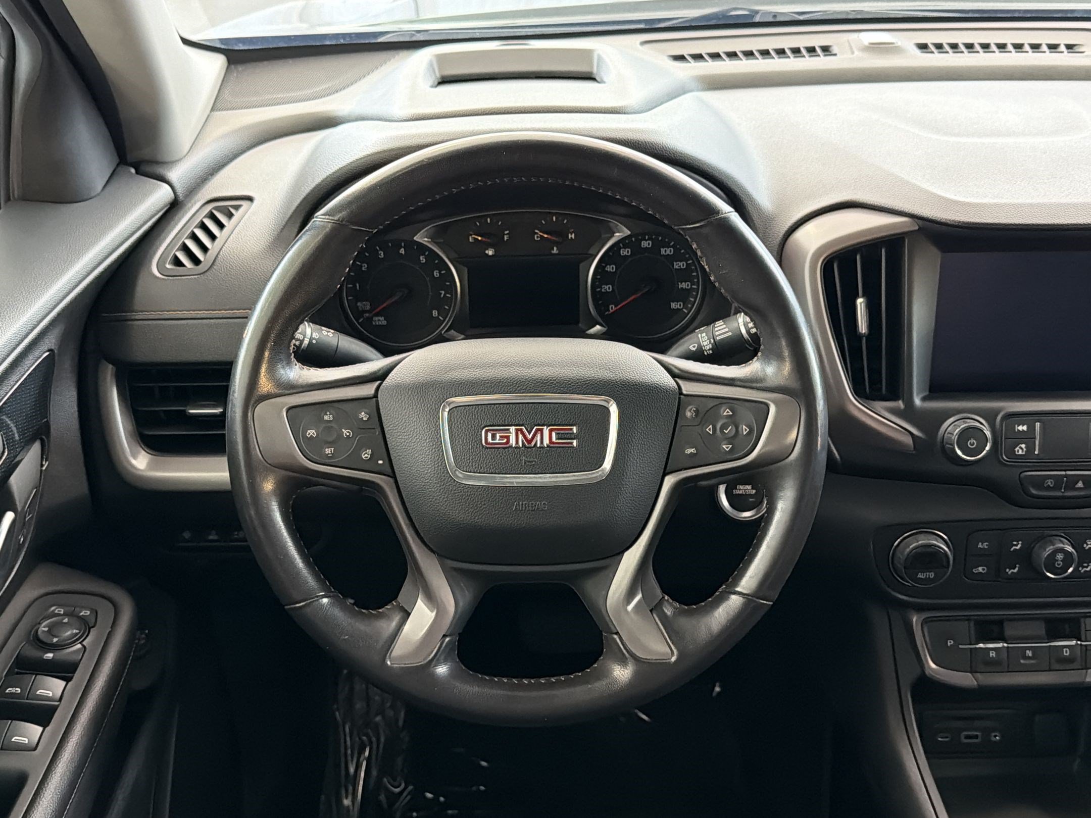 Used 2022 GMC Terrain AT4 w/ Tech Package AWD/4WD image 17