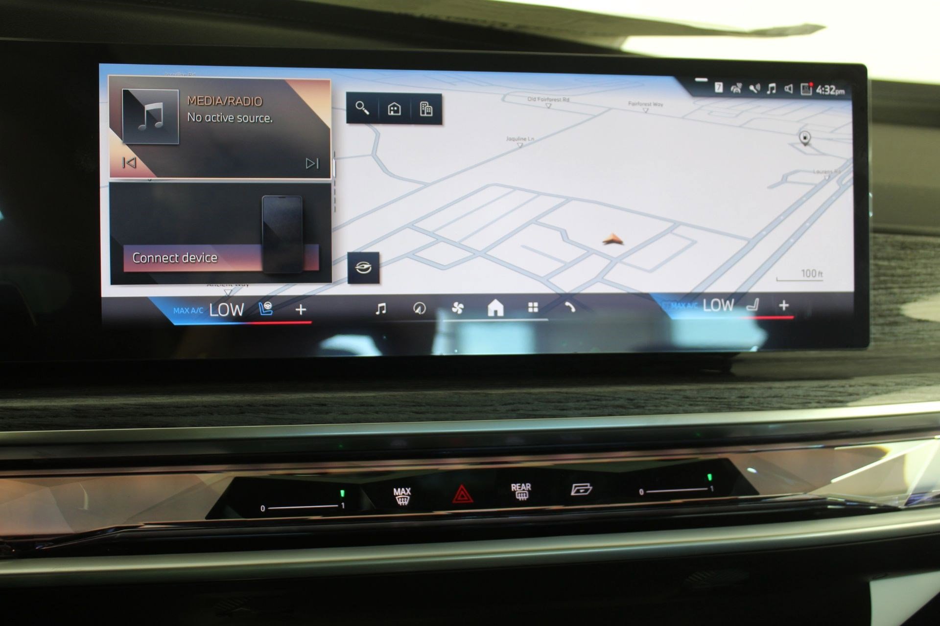 New 2026 BMW 760i xDrive w/ Executive Package image 30