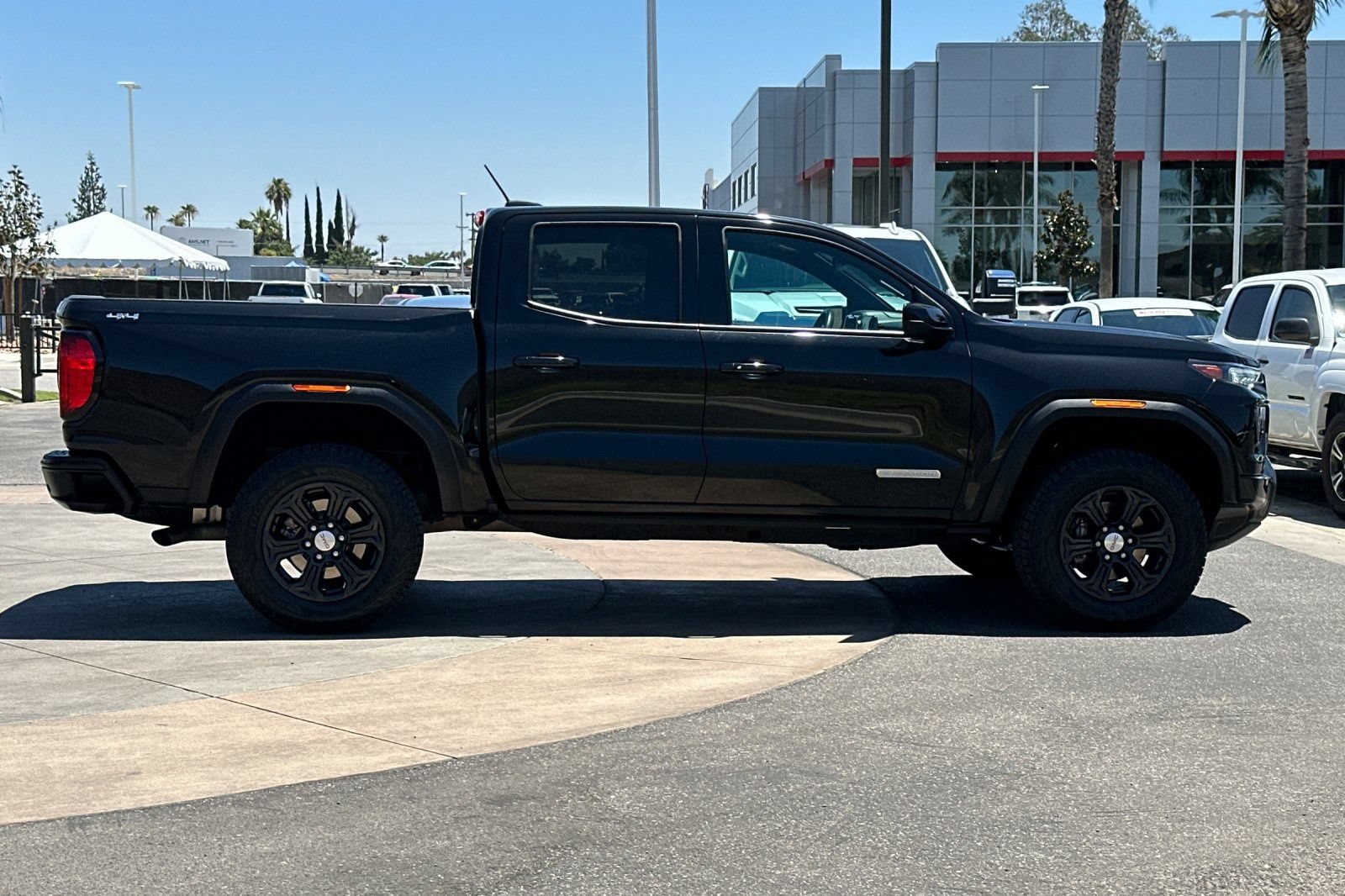 Certified 2023 GMC Canyon Elevation w/ Convenience Package AWD/4WD image 3