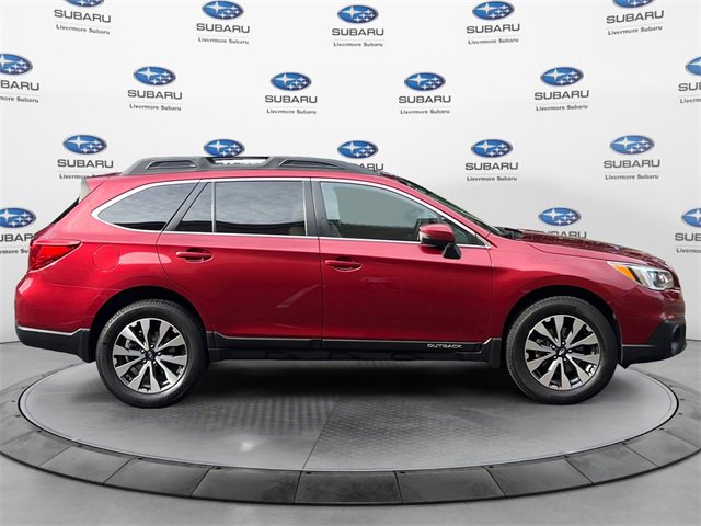 Used 2015 Subaru Outback 2.5i Limited image 3