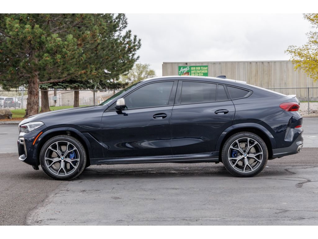 Used 2023 BMW X6 M50i w/ Parking Assistance Package image 6