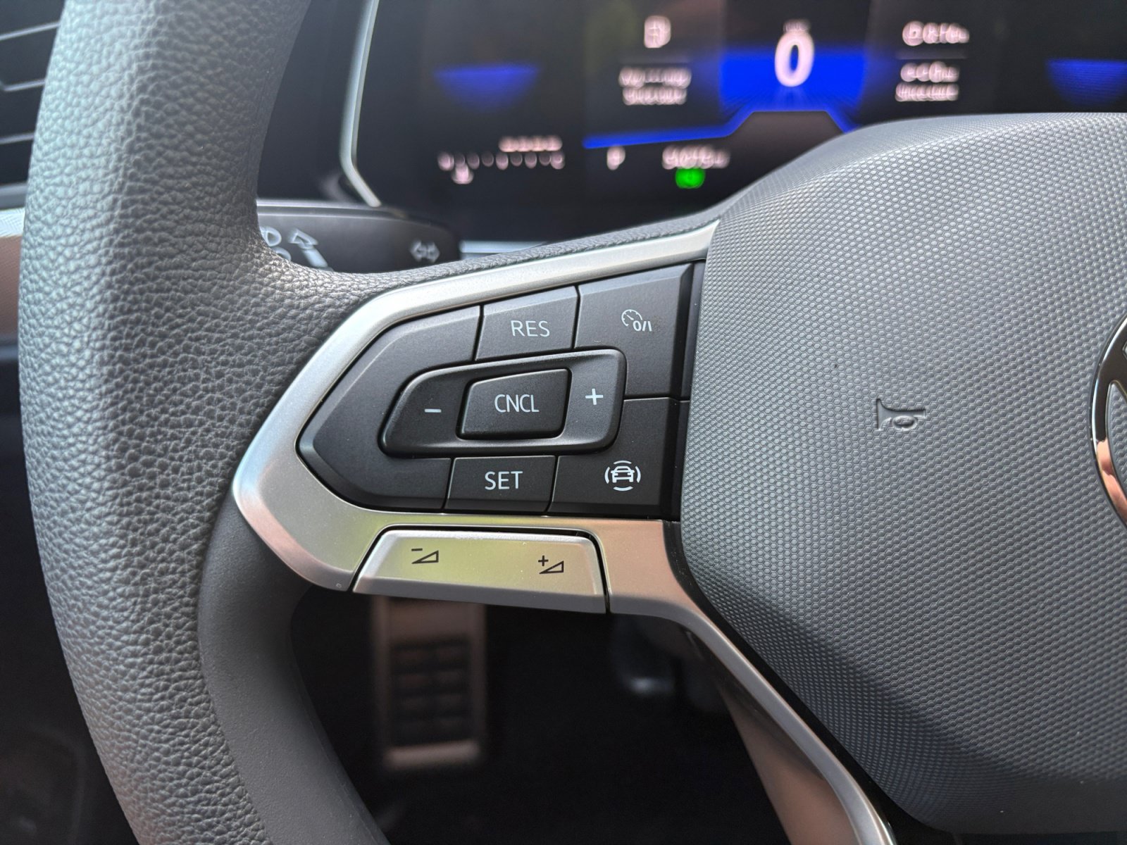 Certified 2023 Volkswagen Jetta Sport FWD image 15