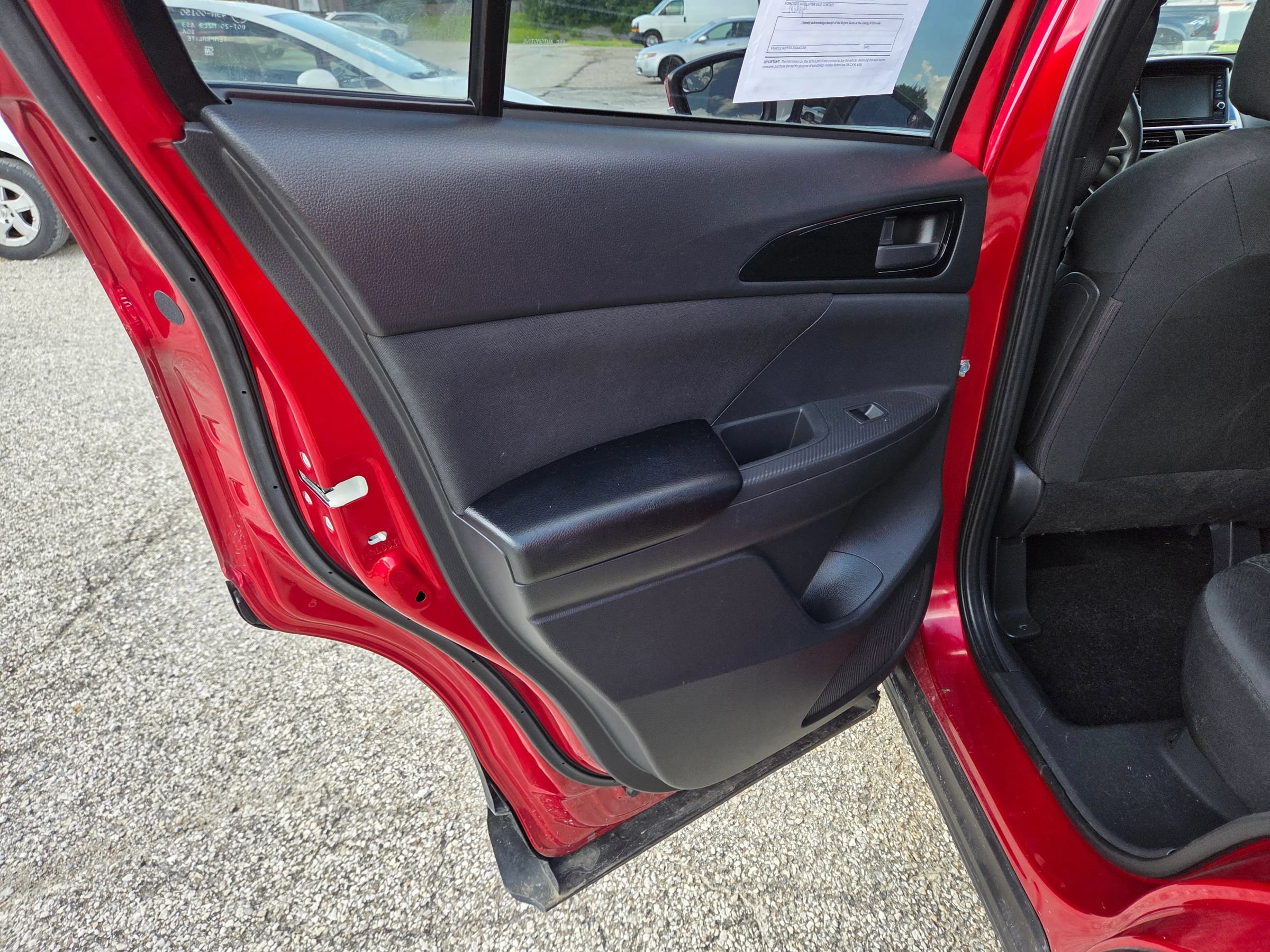 Used 2020 Mitsubishi Eclipse Cross ES FWD image 15