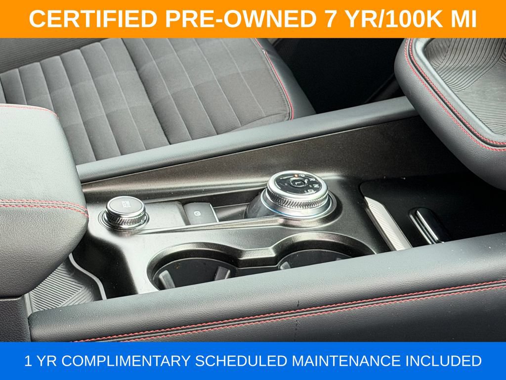 Used 2025 Ford Explorer ST-Line w/ ST-Line Street Pack AWD/4WD image 22