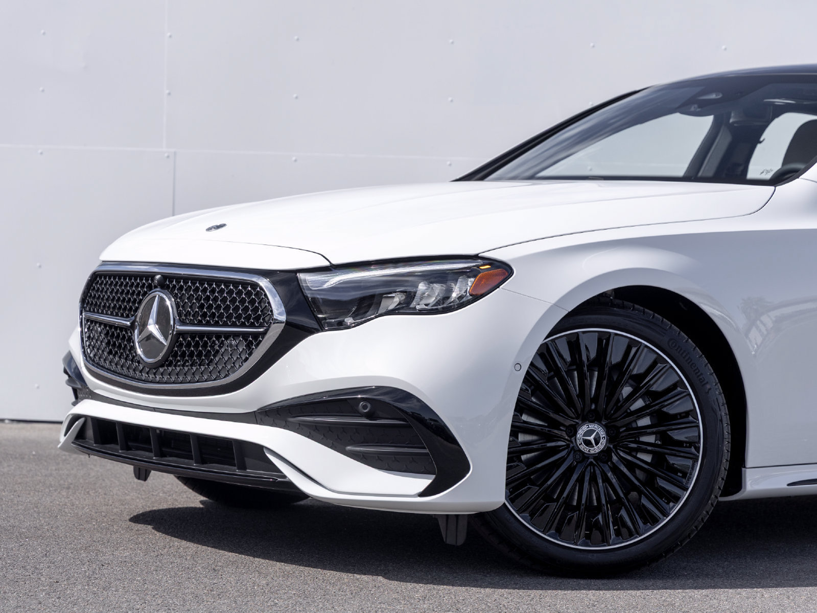 New 2027 Mercedes-Benz E 350 Sedan image 2