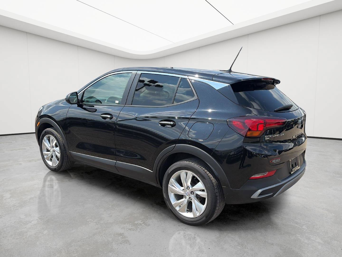 Certified 2024 Buick Encore GX Preferred w/ Comfort Package AWD/4WD image 5
