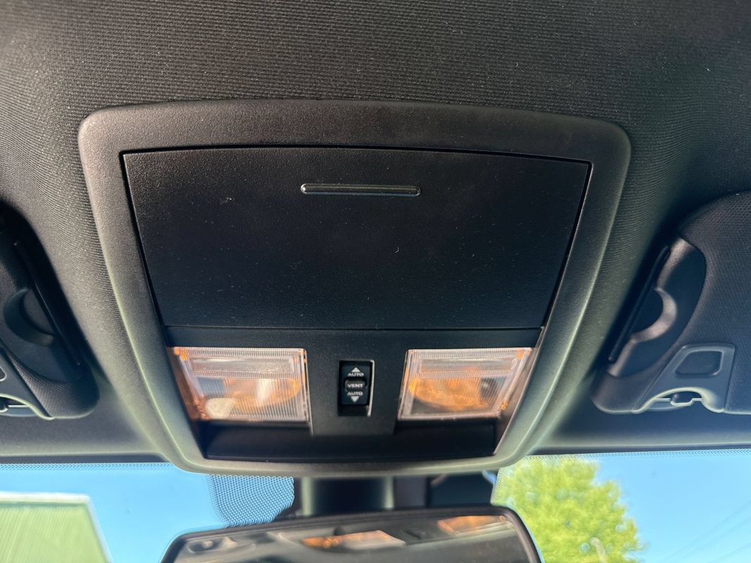 Used 2023 Dodge Challenger SXT AWD/4WD image 24
