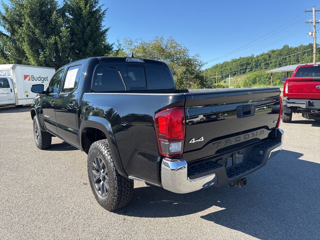 Used 2023 Toyota Tacoma SR5 AWD/4WD image 4