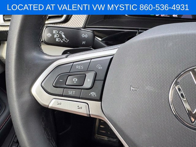 Certified 2025 Volkswagen Atlas Peak Edition SE AWD/4WD image 45