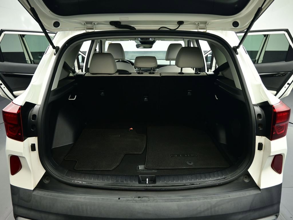 Used 2022 Kia Seltos SX image 73