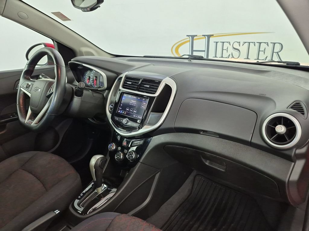 Certified 2020 Chevrolet Sonic LT w/ Convenience Package FWD image 38