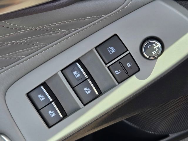 Used 2019 Toyota Avalon Limited w/ Advanced Safety Package FWD image 17