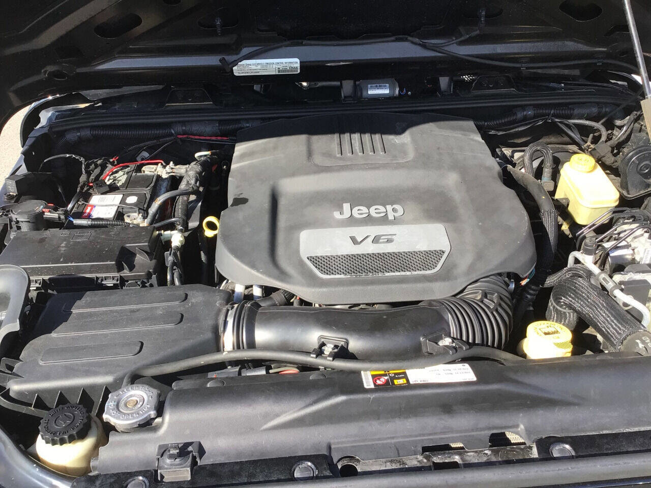 Used 2015 Jeep Wrangler Sport w/ Quick Order Package 24S image 25