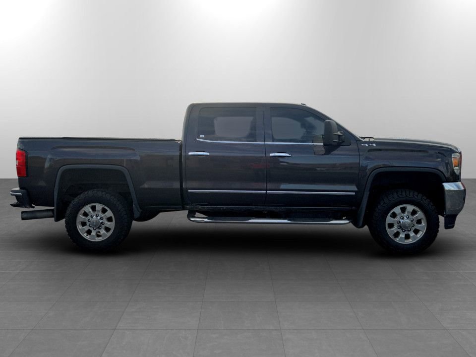 Used 2015 GMC Sierra 2500 SLT w/ Duramax Plus Package image 5