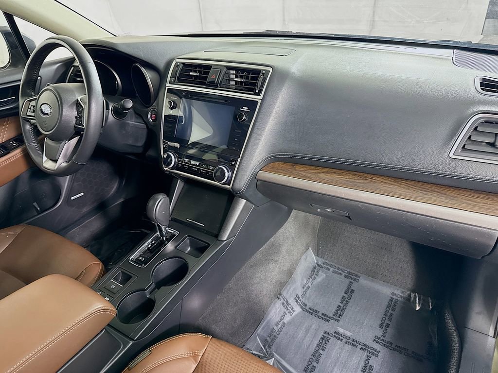 Used 2019 Subaru Outback 3.6R Touring AWD/4WD image 33