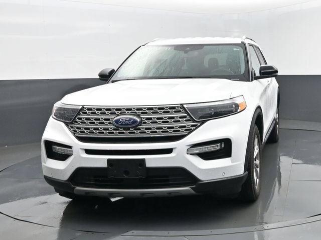 Used 2023 Ford Explorer Limited w/ Equipment Group 301A AWD/4WD image 26