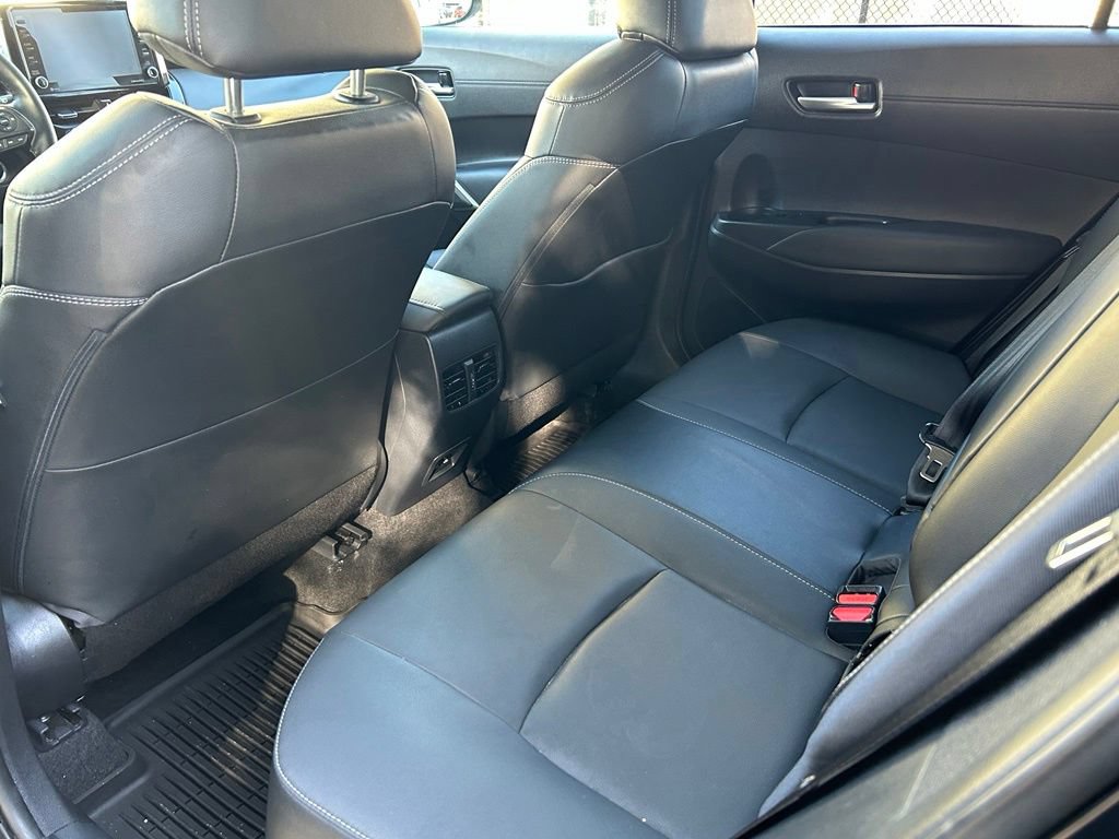 Used 2022 Toyota Corolla Cross XLE FWD image 38