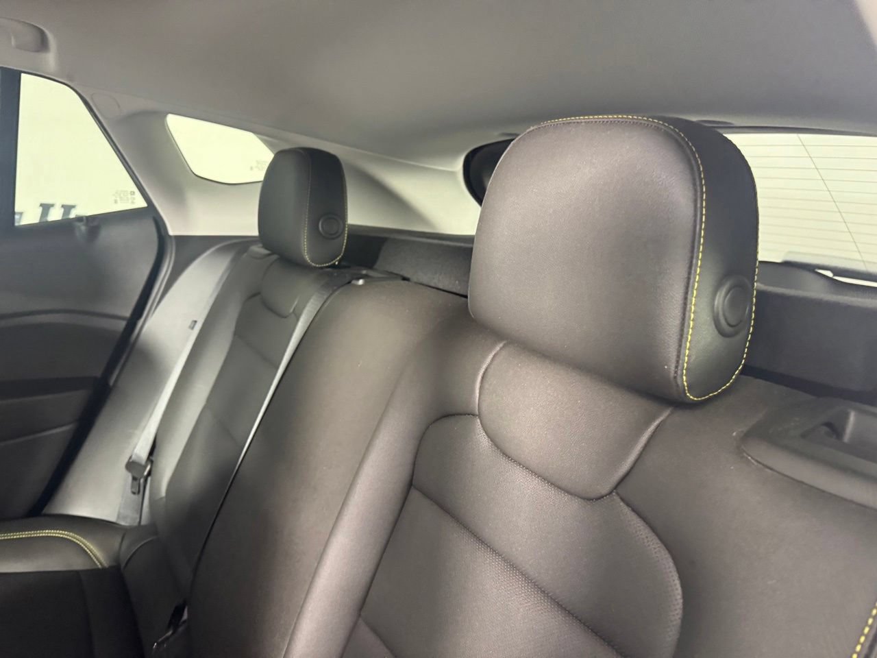 Used 2025 Chevrolet Trax ACTIV w/ Sunroof Package FWD image 28