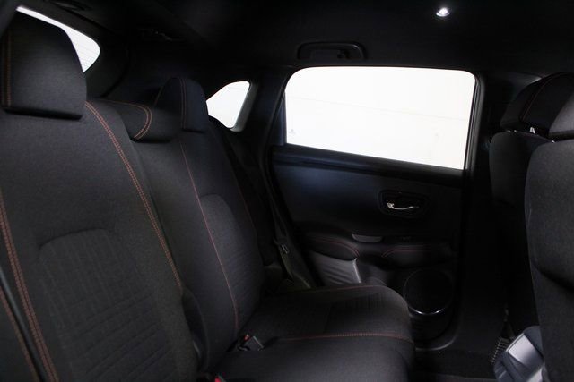 Used 2023 Honda HR-V Sport image 11