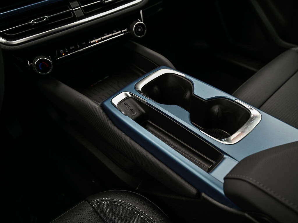 New 2026 Chevrolet Equinox EV LT image 26