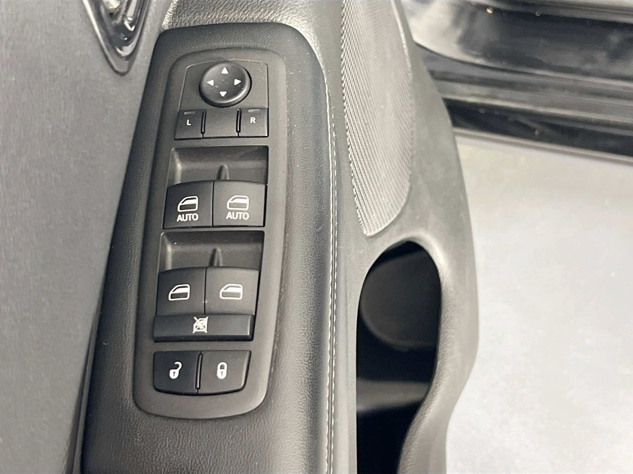 Used 2022 Dodge Durango GT image 17