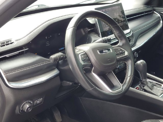 Used 2022 Jeep Compass High Altitude AWD/4WD image 13