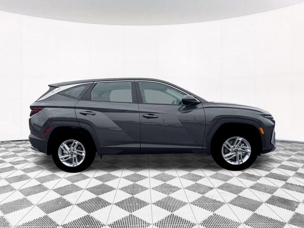 Used 2026 Hyundai Tucson SE AWD/4WD image 11